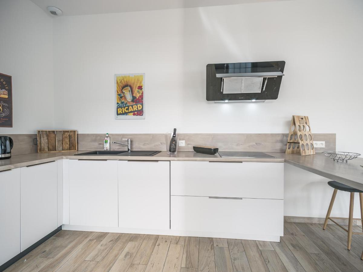 Loft Courtalon - Haut Standing - Patio - Parking Prives Leilighet Troyes Eksteriør bilde